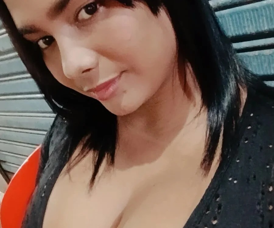 SCARLET_NATASHA Chatroom