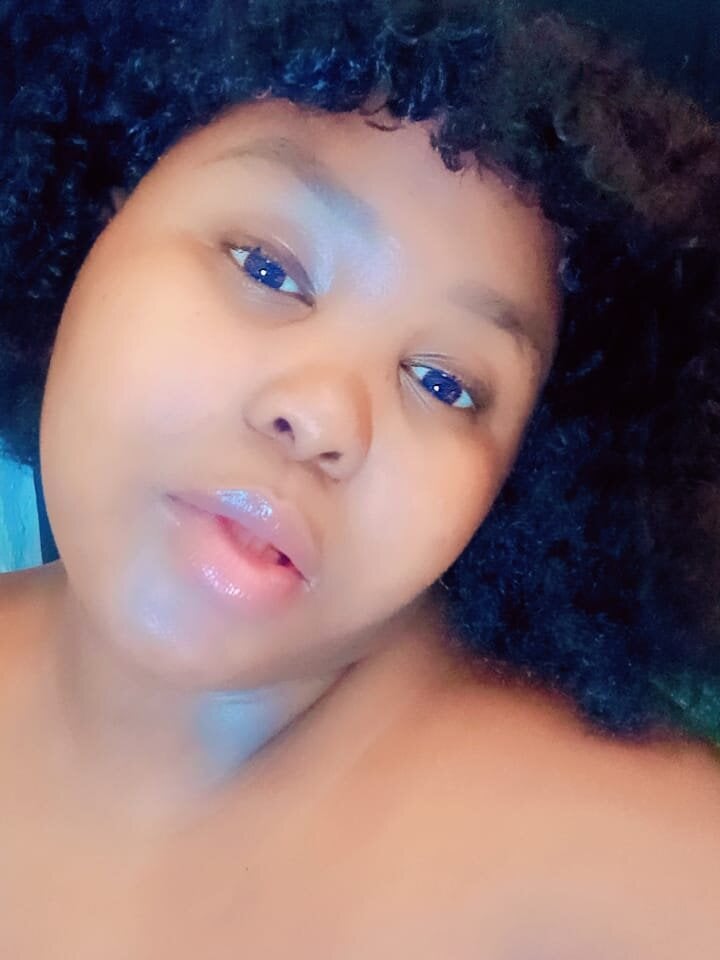 SEXYBUBBLES_xXx Chatroom