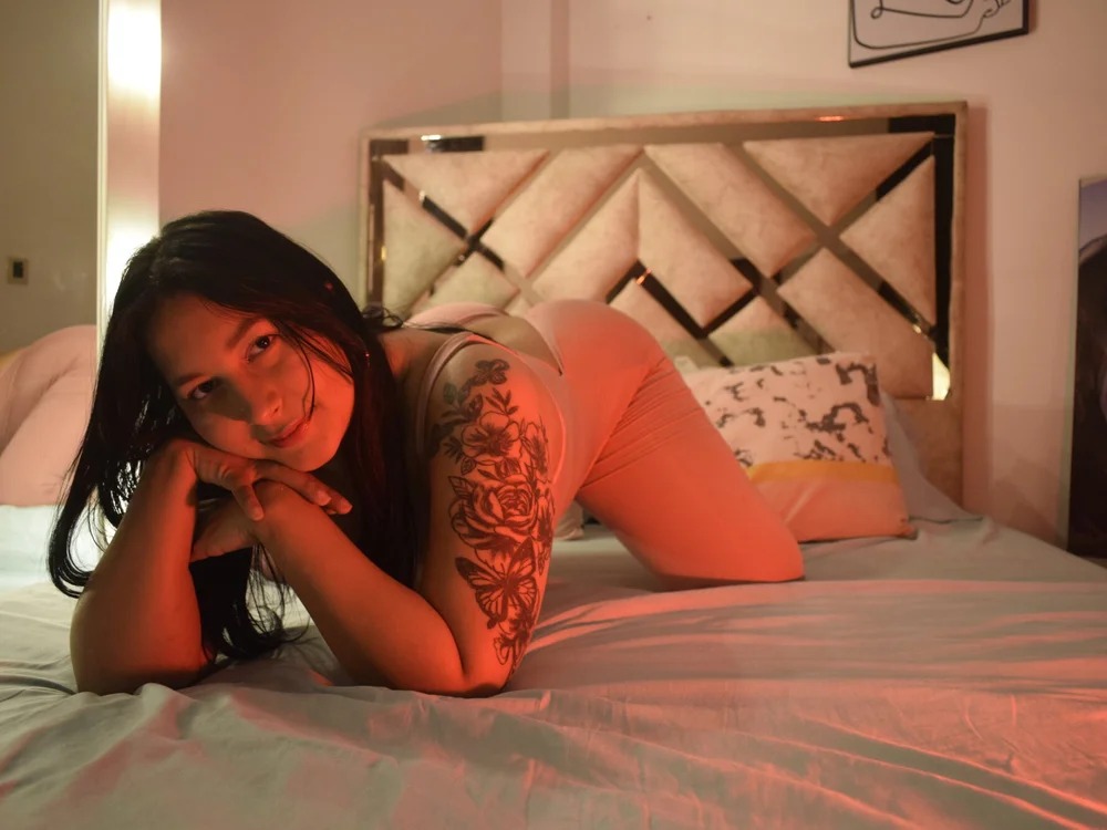 SOFIAA_CLARK Chatroom