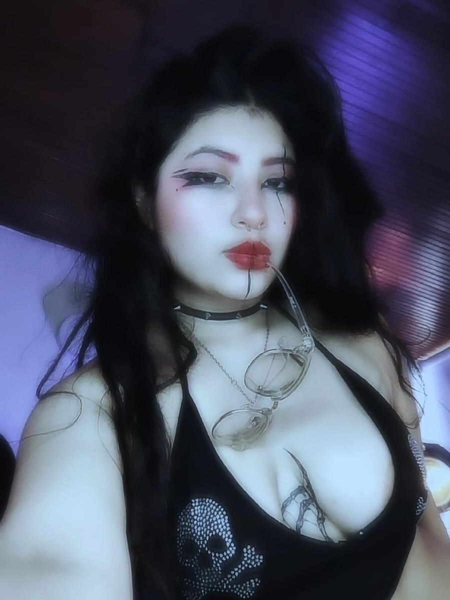 SabrinaV_ Chatroom