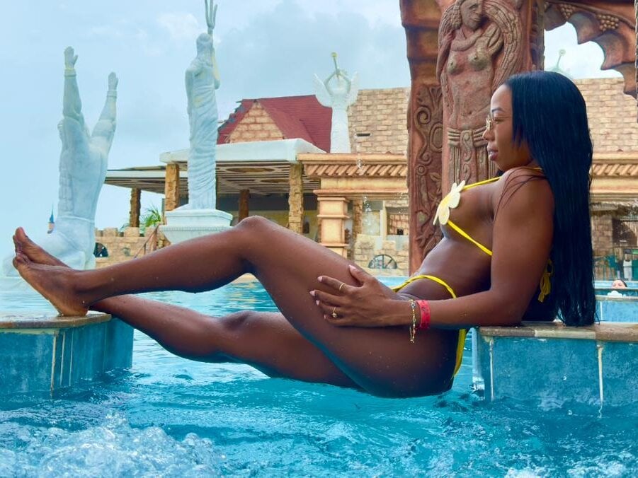 Sabrina_Cooper21 Chatroom