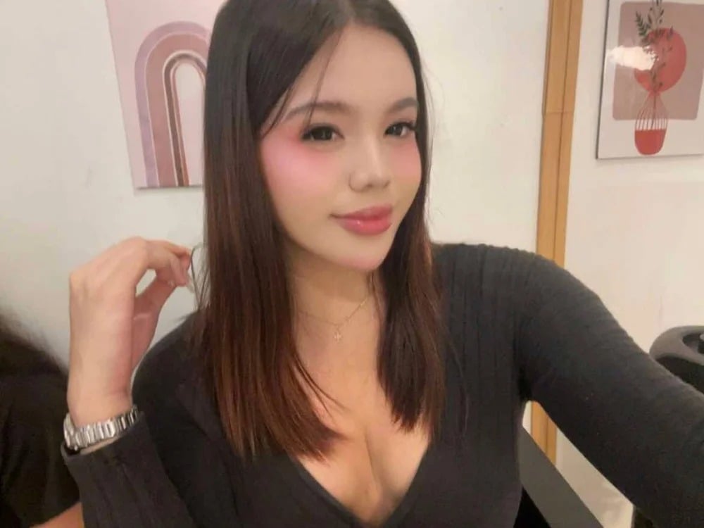 Sachi28 Chatroom