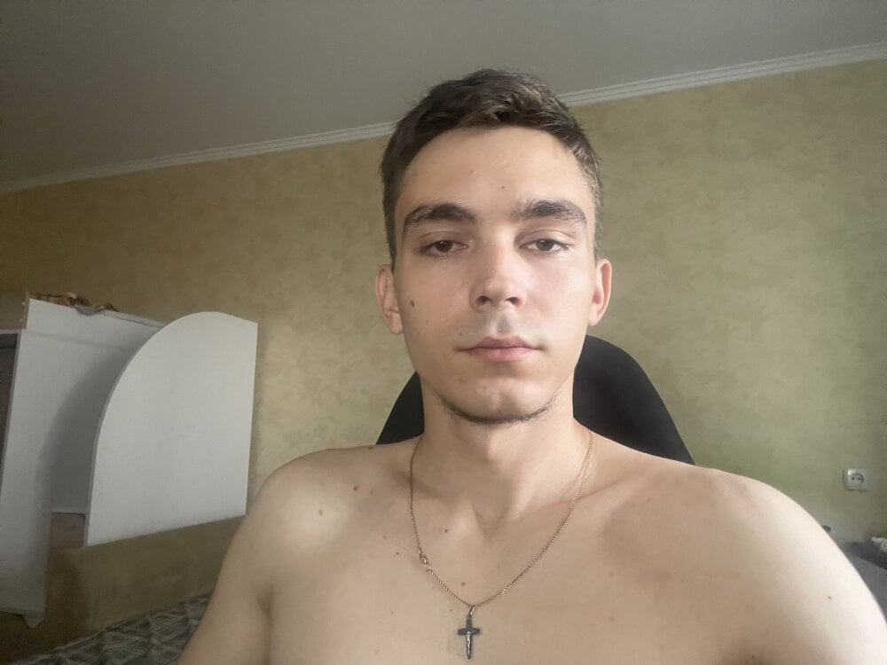 Sakura131 Webcam Profile Picture Sakura131 Chatroom