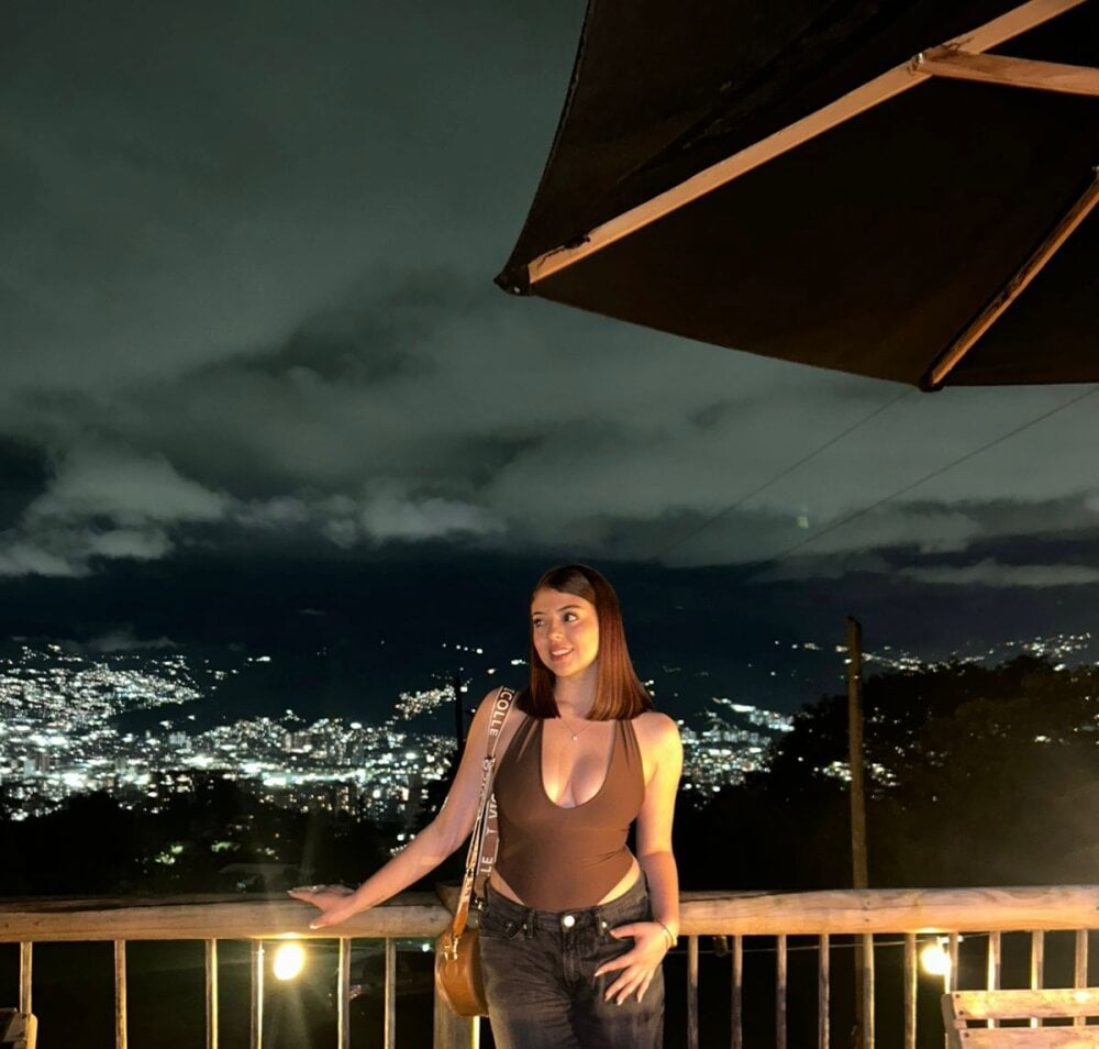 SalomeSolis Chatroom