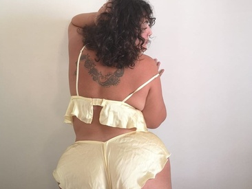 salomee-bbw