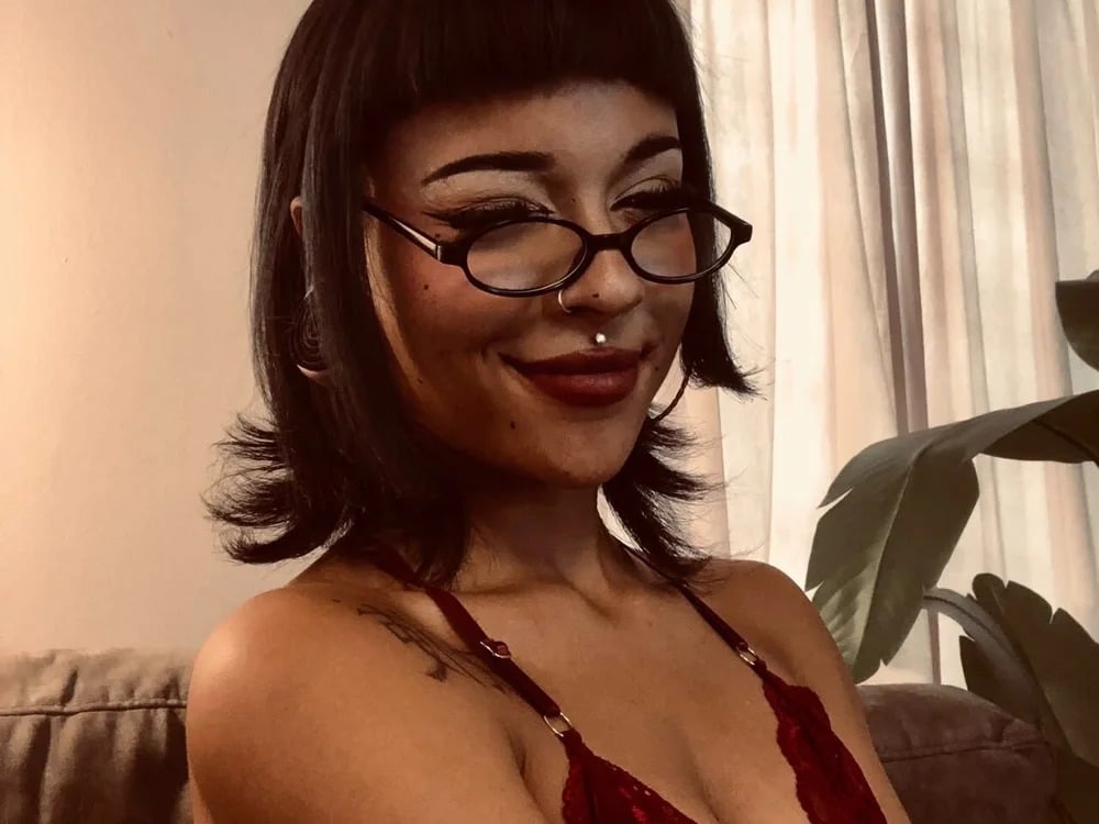 Samira_wish Chatroom
