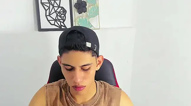 Sammuel_sexy25 Chatroom