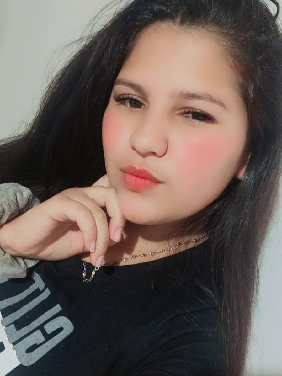 SammySmall_F_w Chatroom