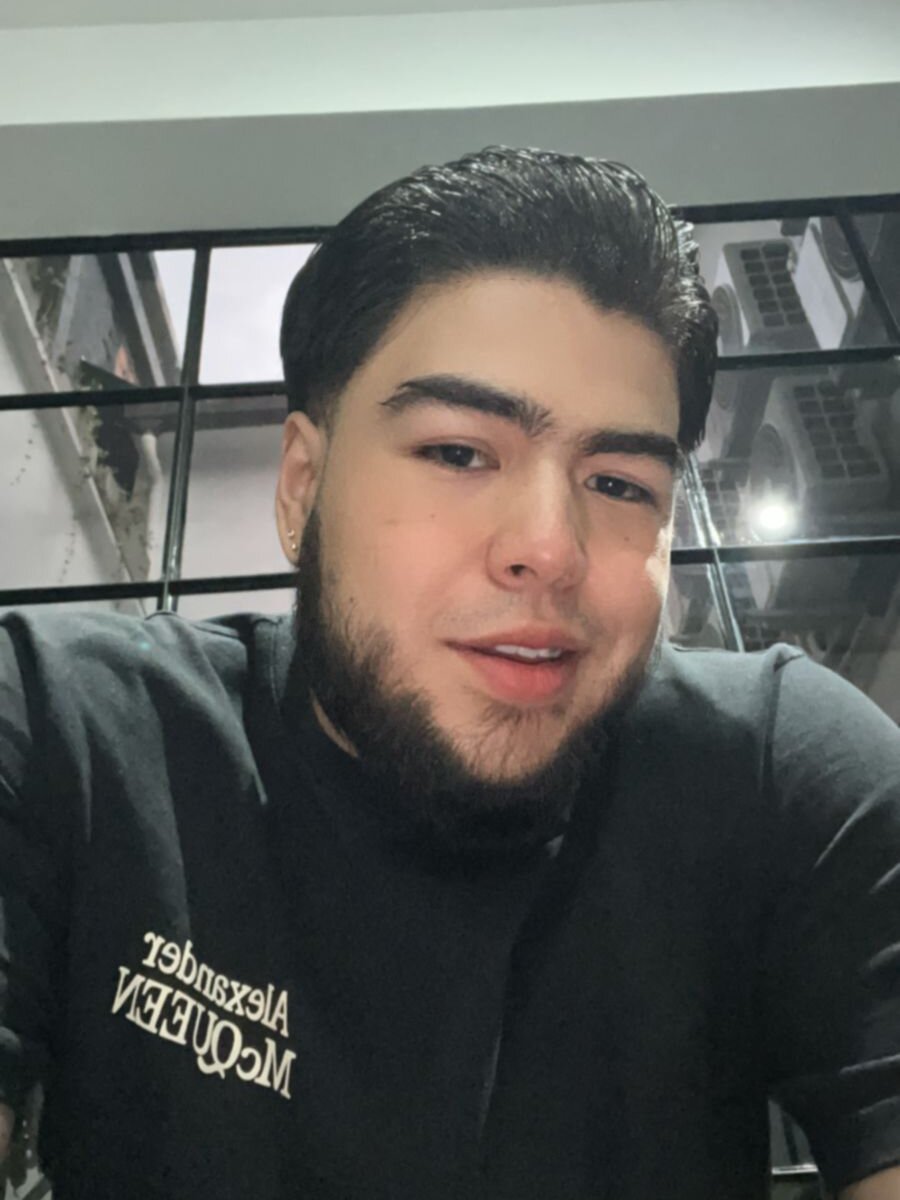 Samuel_Travis Chatroom
