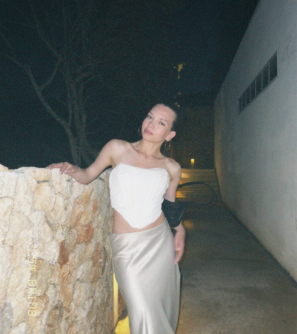 Sandy_Steel Chatroom