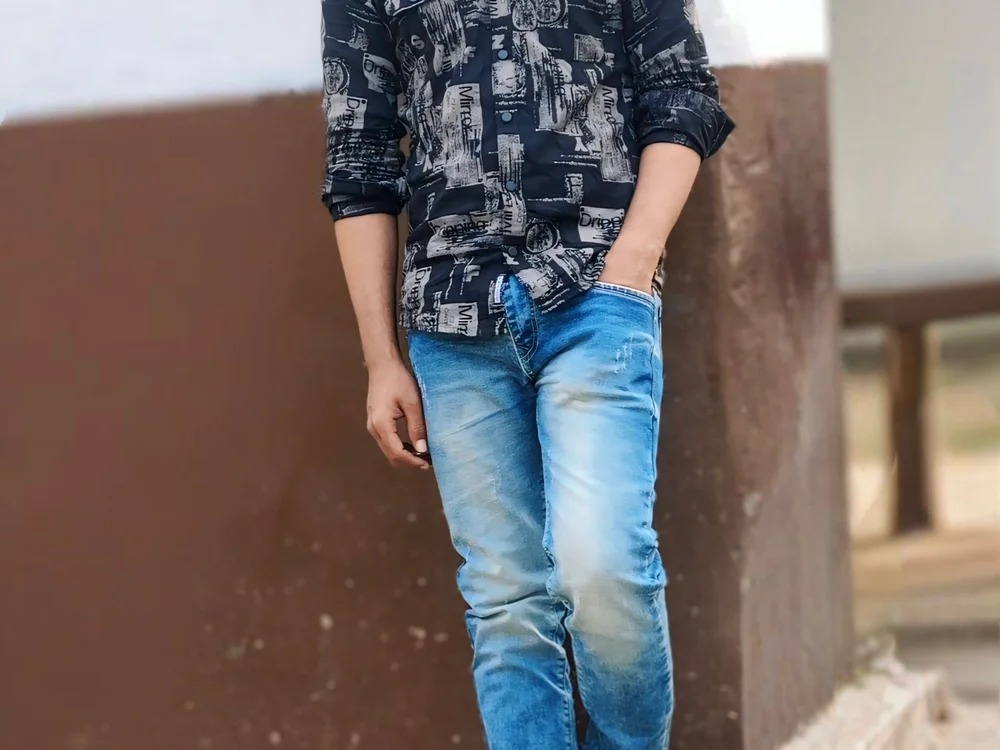 Sanjay-24 Chatroom