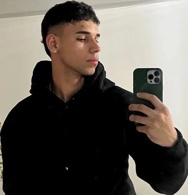 Santana_maximo Chatroom