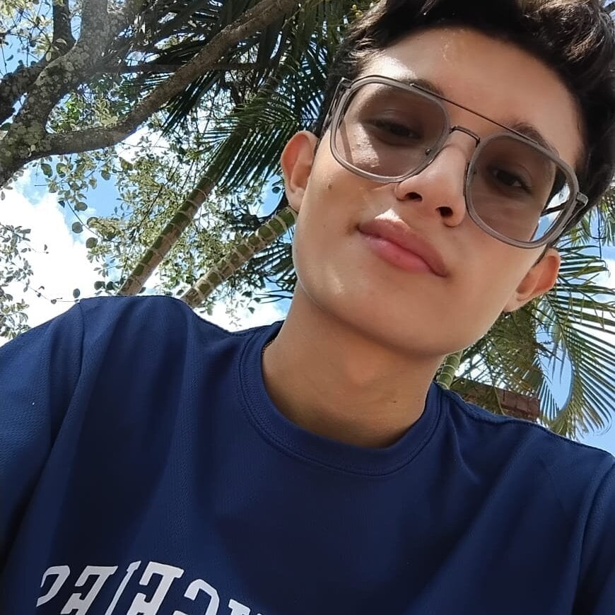 SantiagoRusso18 Chatroom