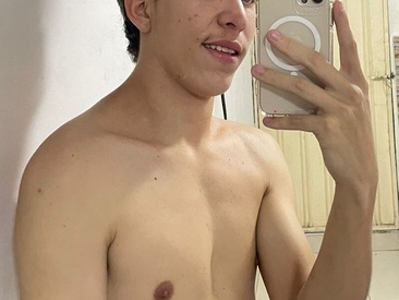 santiago-latinboy