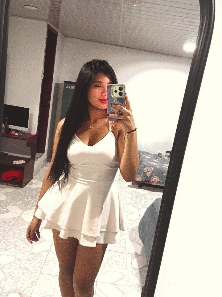 Sara-Robeth Chatroom