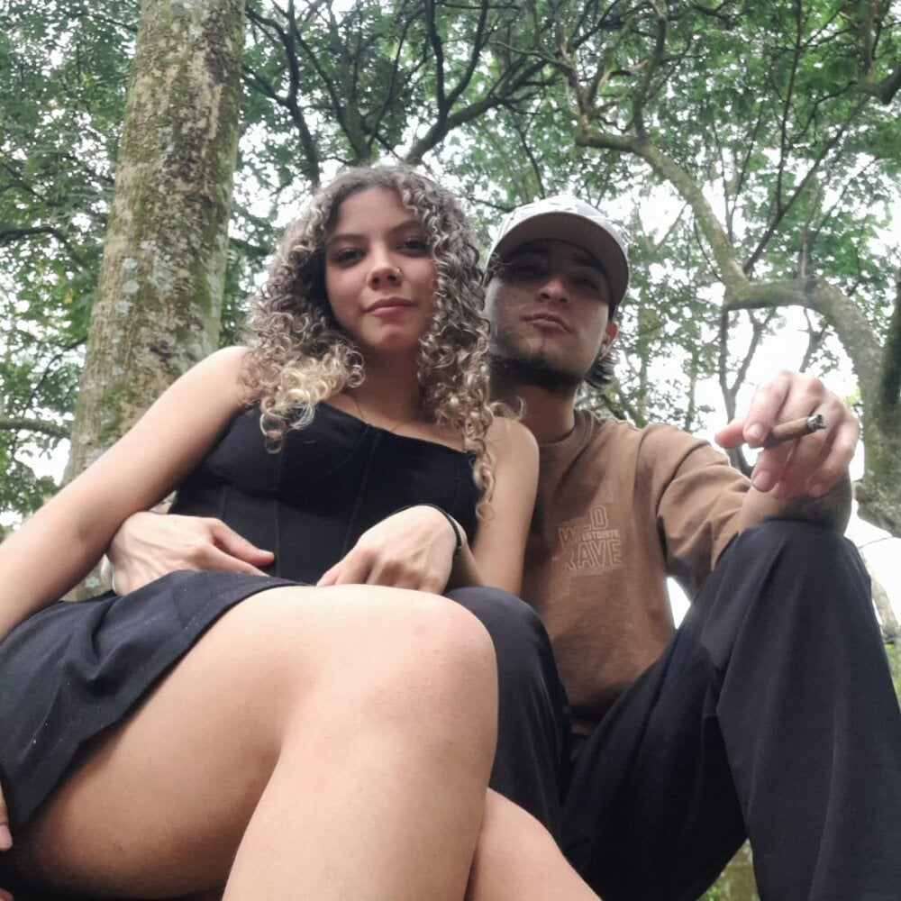 SaraAndTomas Chatroom