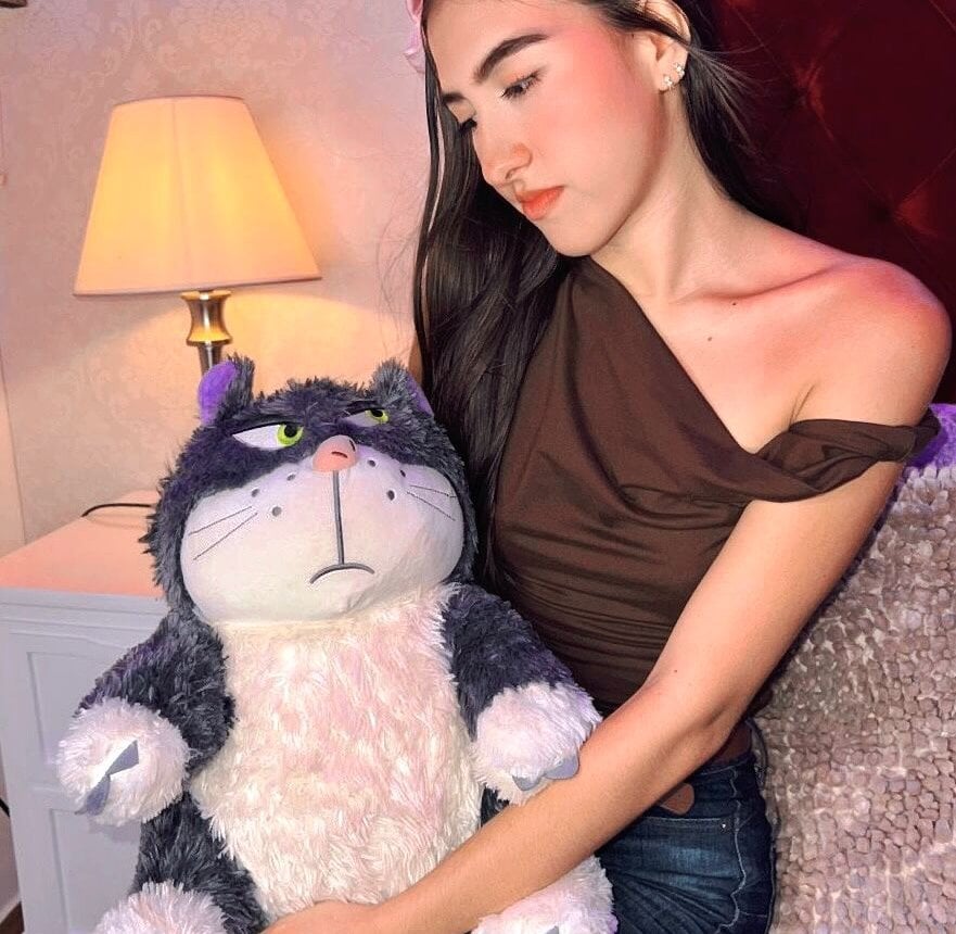 Sara_Collinss_ Chatroom
