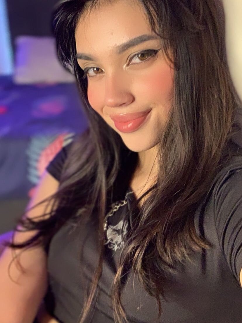 Sara_Wills2 Chatroom