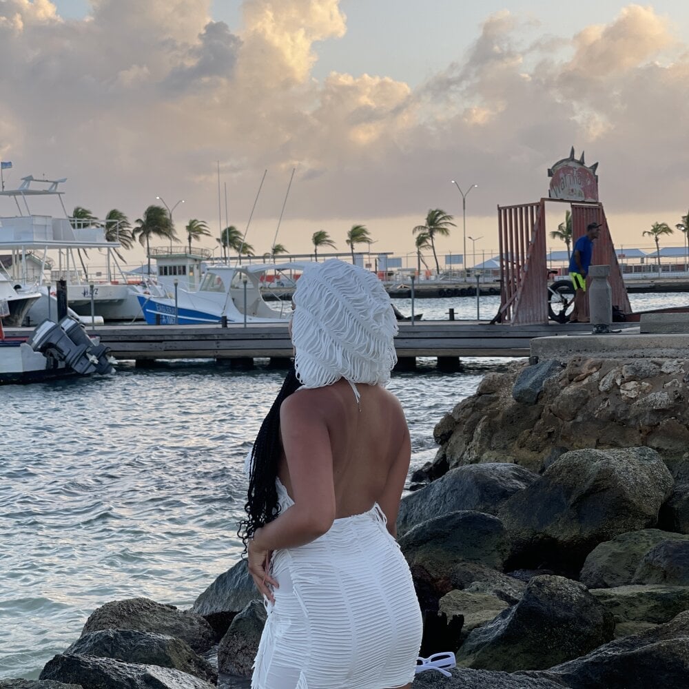 SarahCute14 Chatroom