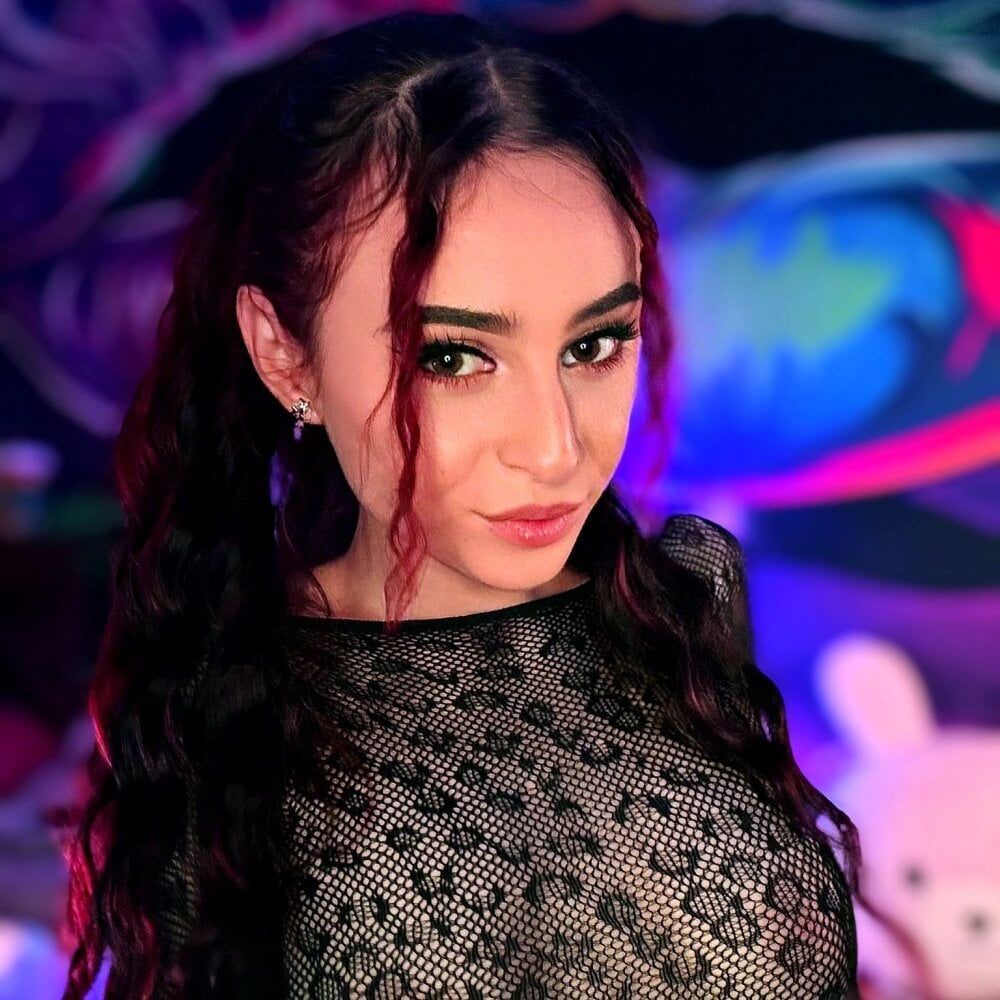 SaraiAngel Chatroom