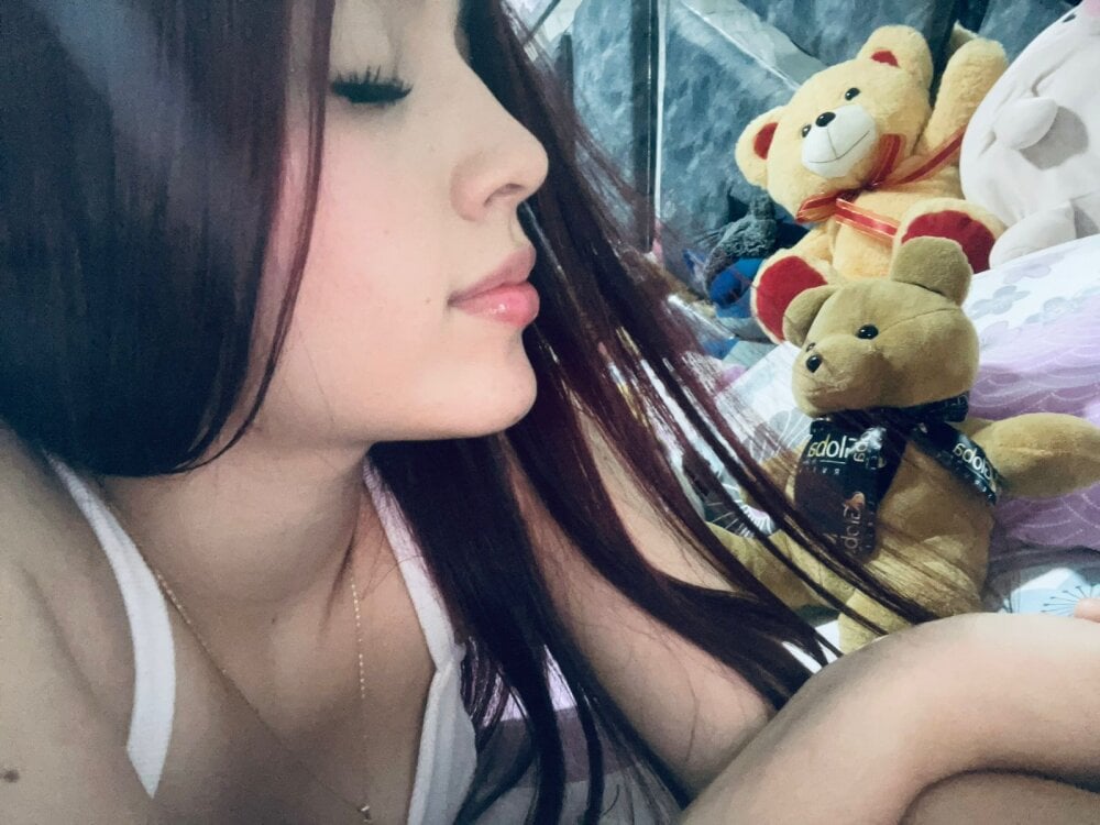 Saren_Lux Chatroom