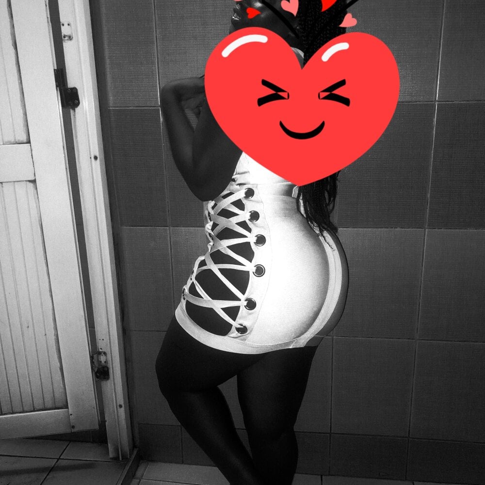 Sassy_Classysquirt Webcam Profile Picture Sassy_Classysquirt Chatroom