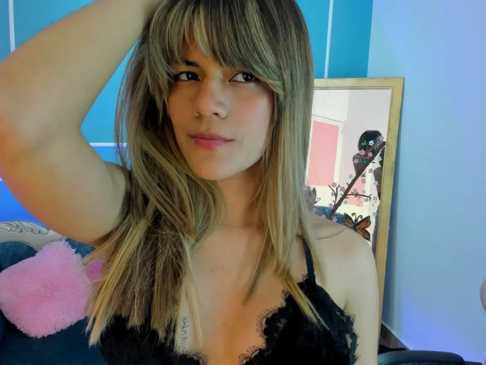 Sassy_Mist Chatroom