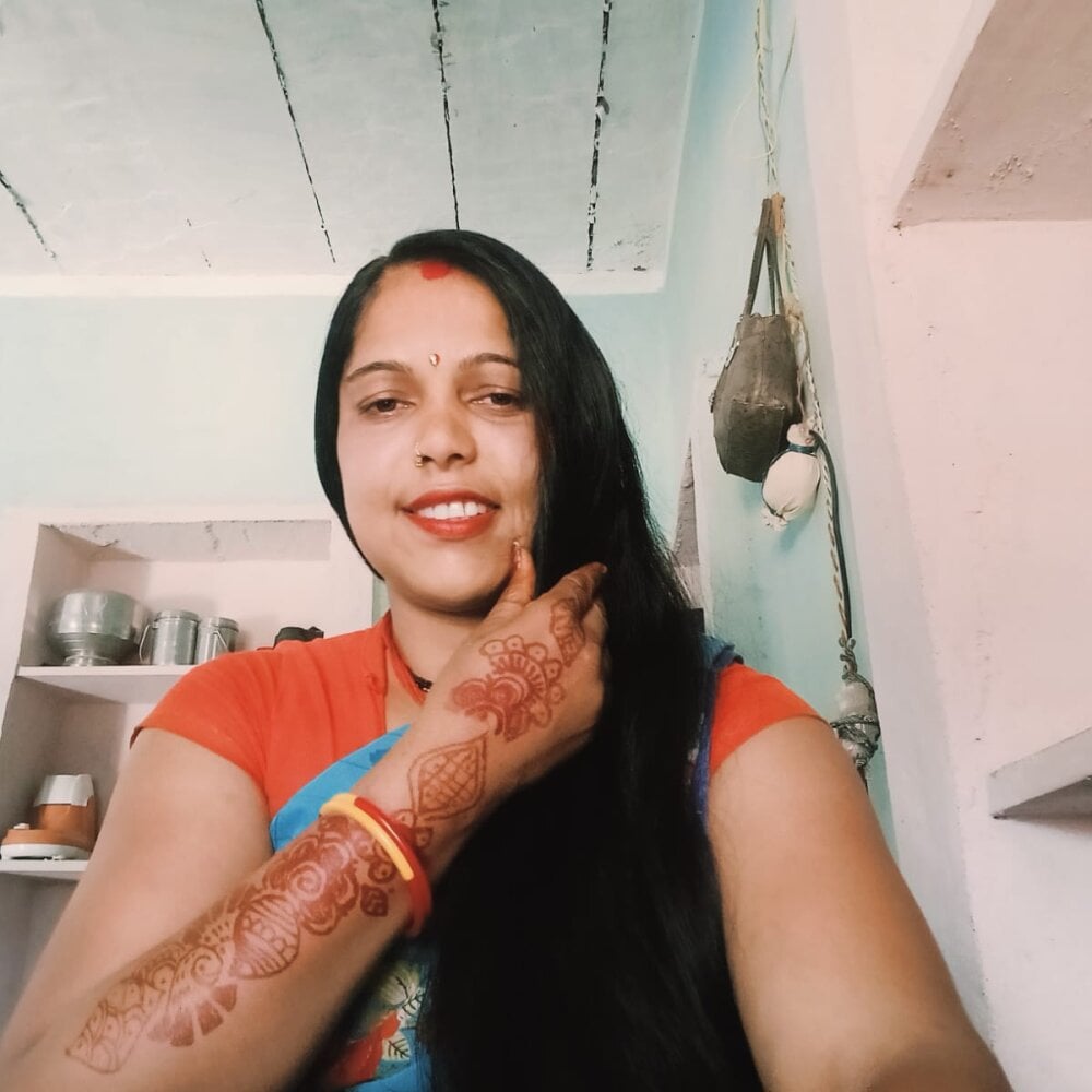 Saxxy_tanvi Chatroom