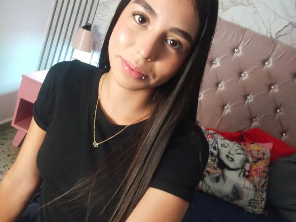 ScarletVidal Chatroom