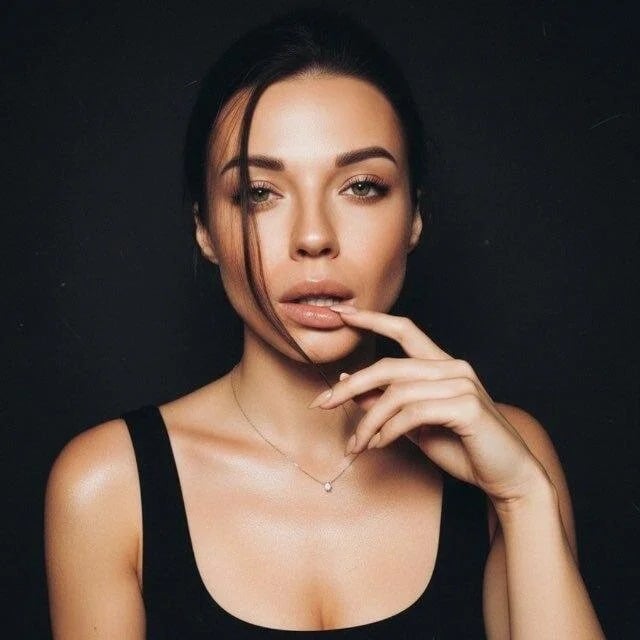 Scarlet_Daisy_ Chatroom