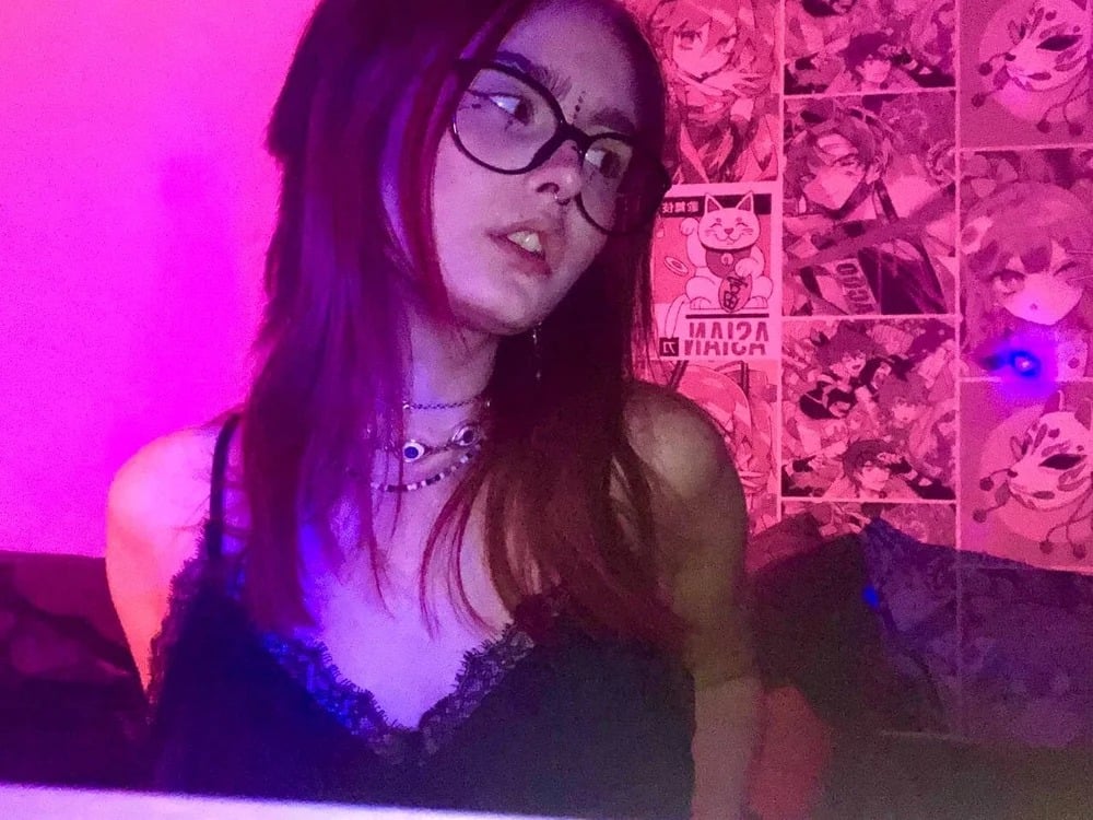 ScarlettAw Chatroom