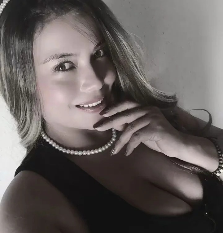Scarlette_Cooper_ Chatroom