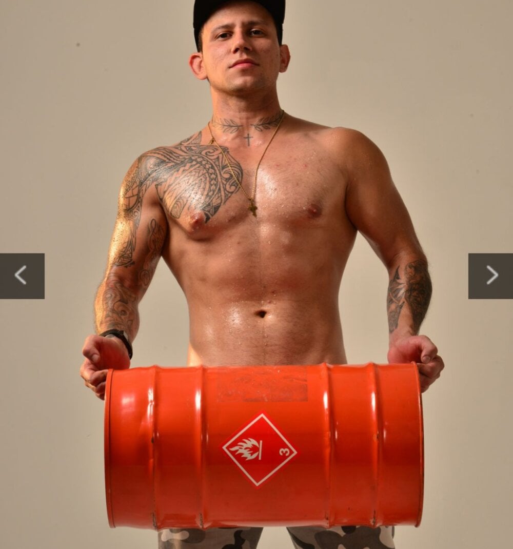 Scott_Clark Chatroom