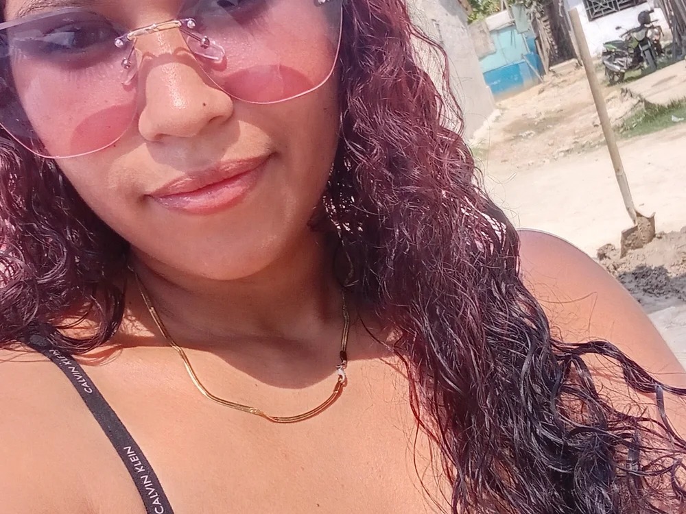 Sea_Hot Chatroom