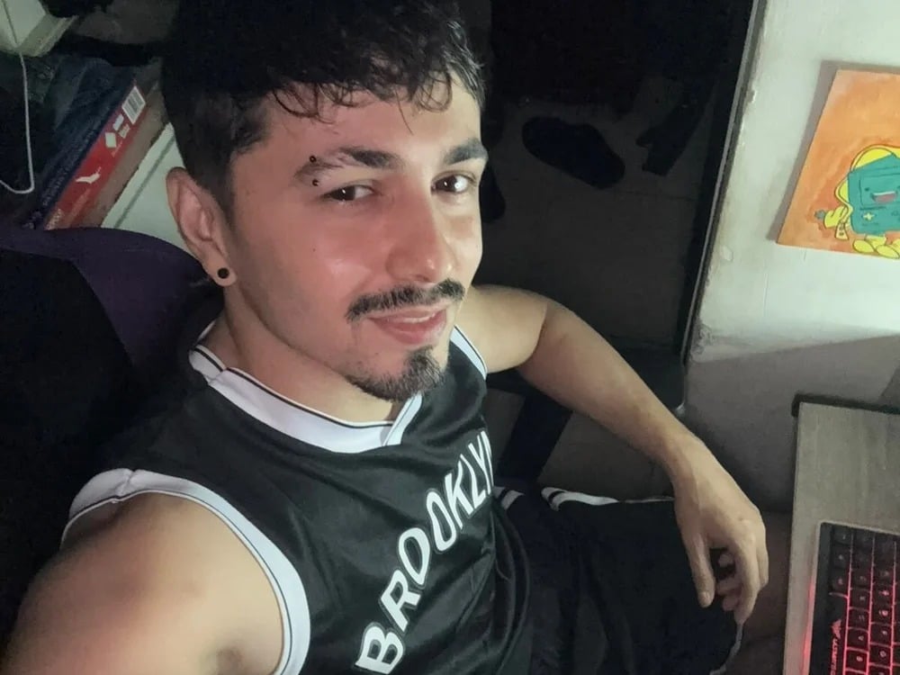 Sebas_Blessed Chatroom