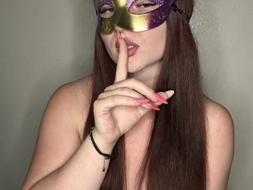 SecretSarah Chatroom