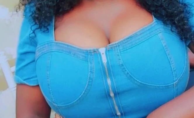 SeductiveBoobs Chatroom