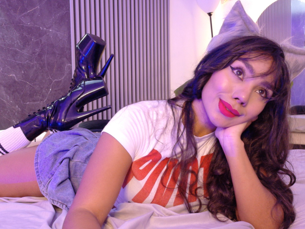 SelenaAbatti_ Chatroom