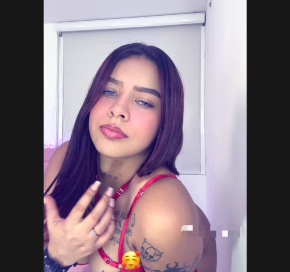 SelenaGreyy Chatroom