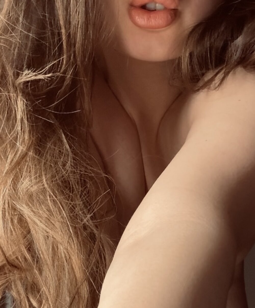 SelenaNoirr Chatroom