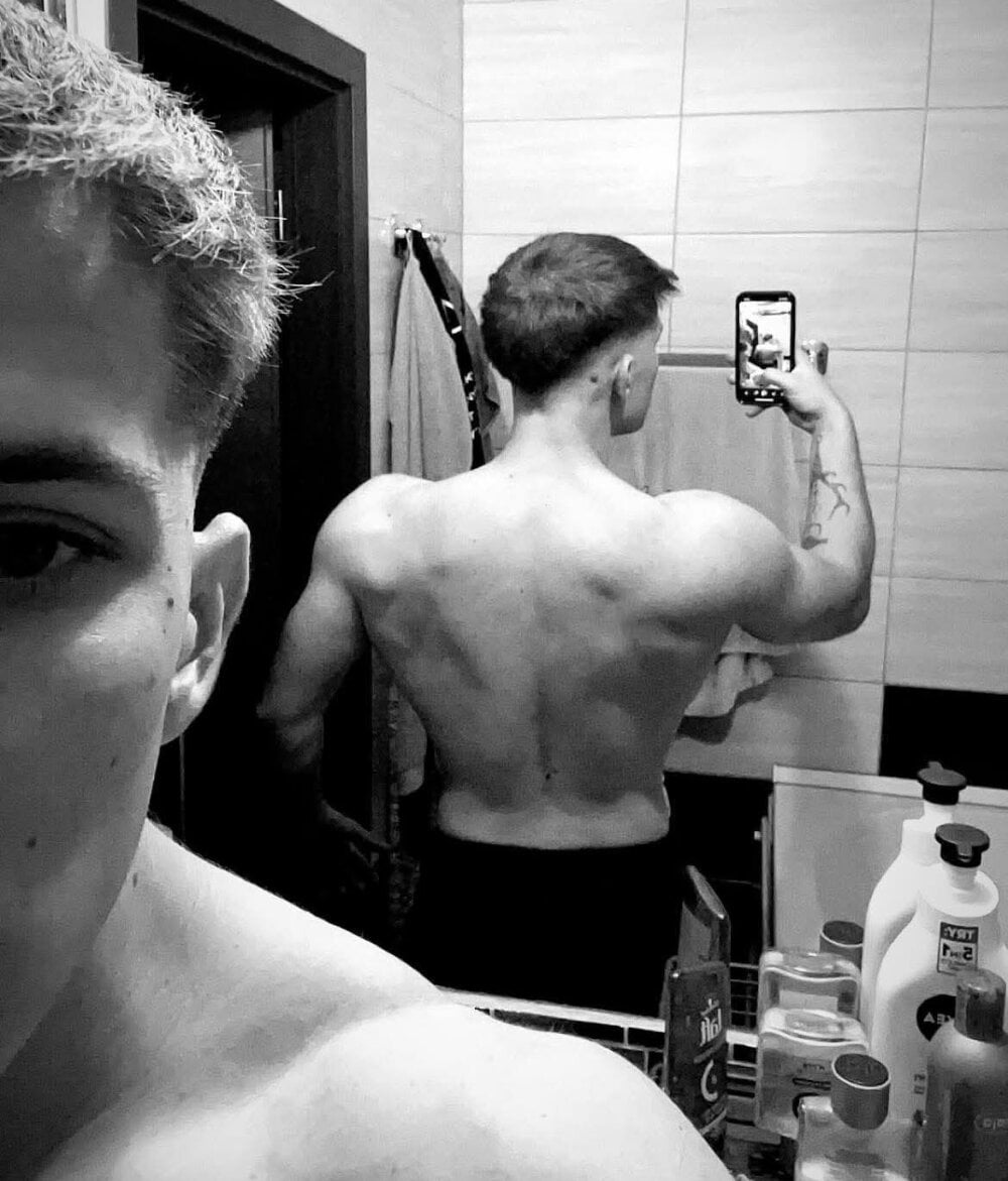 Sexaddict05 Chatroom