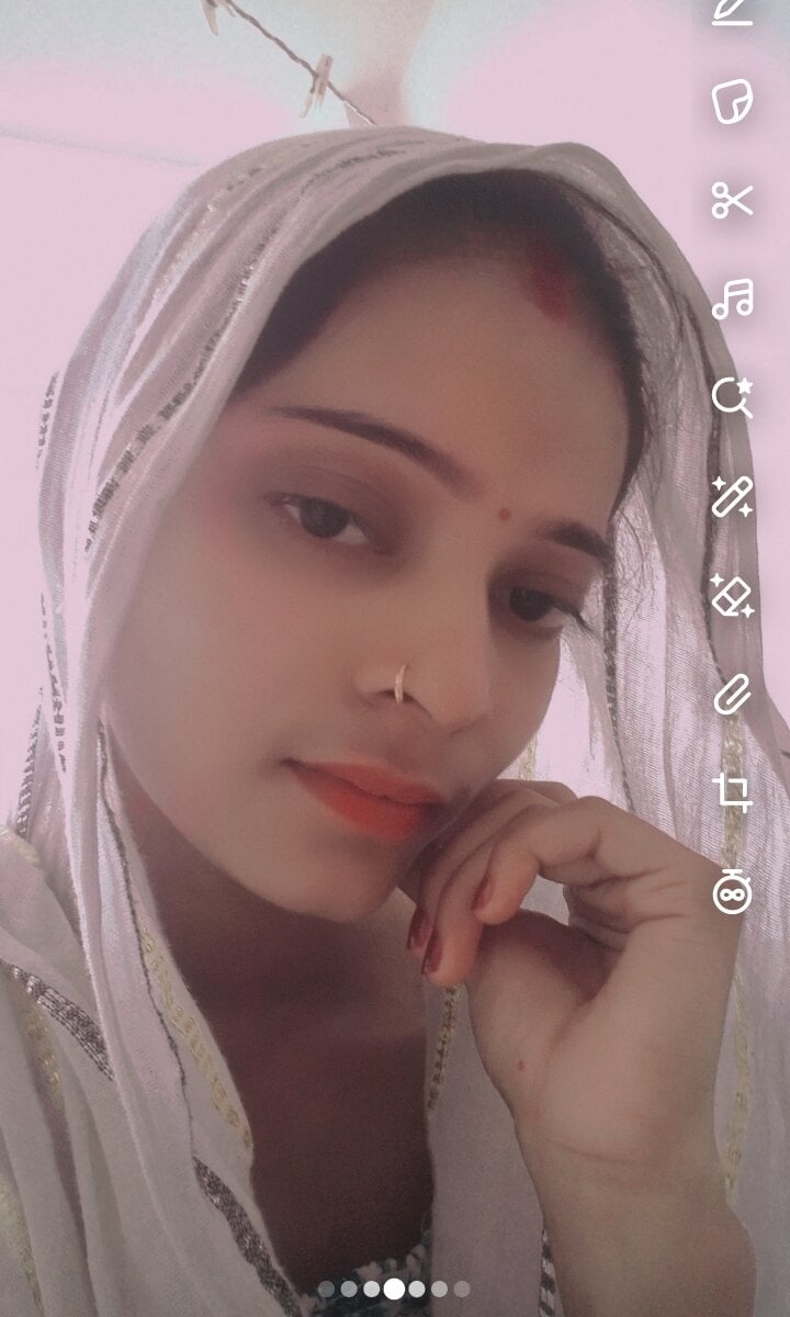 Sexey-Komal Webcam Profile Picture Sexey-Komal Chatroom