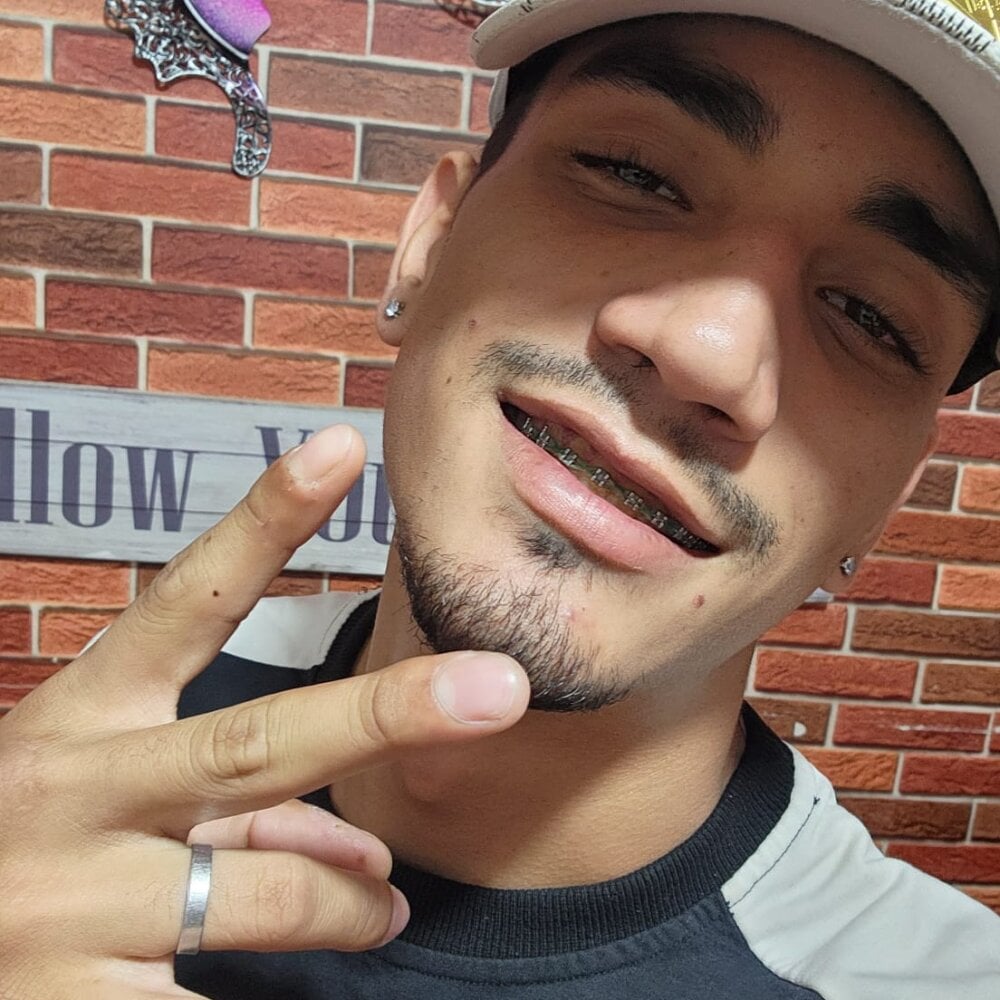 Sexvergon_26 Chatroom