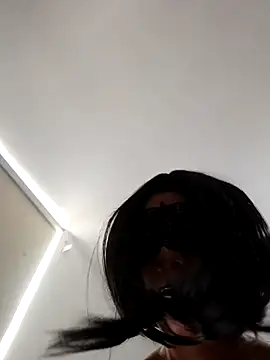 SexxxiK09 Chatroom