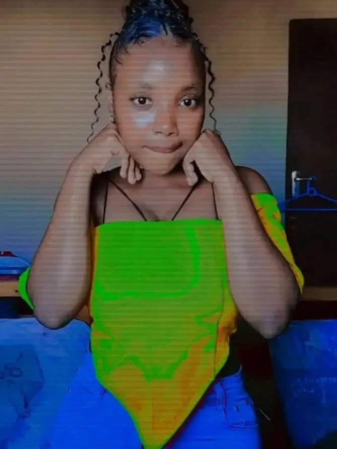 Sexy-Tee Chatroom
