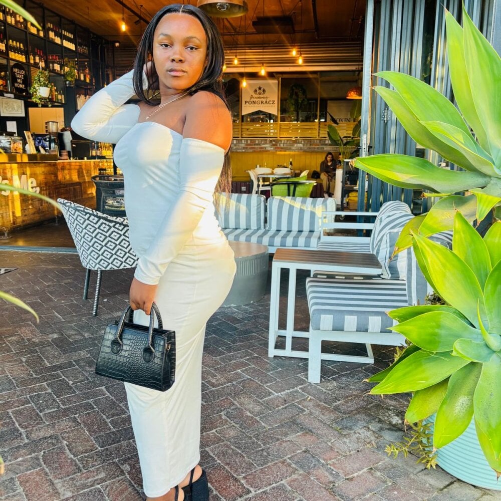 SexyDarkCandy Chatroom