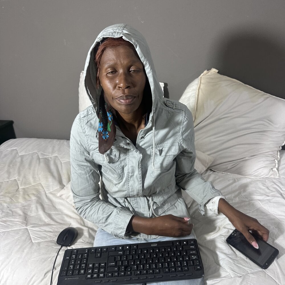 SexyNunaXX2 Chatroom