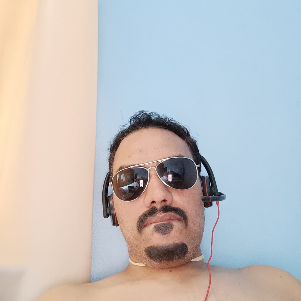 SexySaxenaa Chatroom