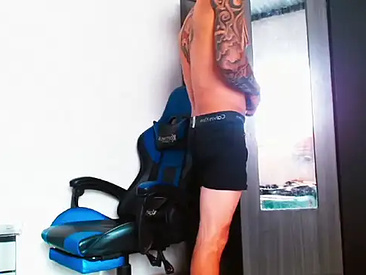 sexy-boy-tatoo