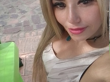 sexy-barbie-mature